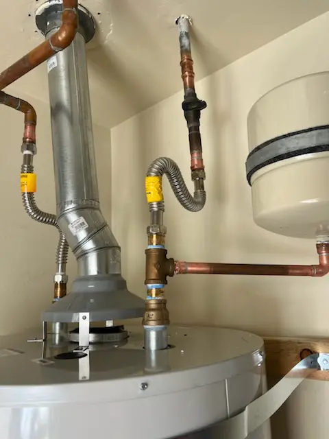 Water heater installation and plumbing repair in Lower South Willow